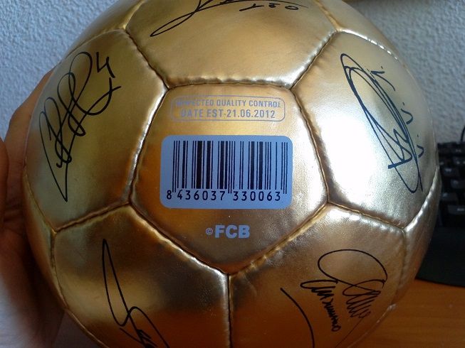 balon fc barcelona firmado