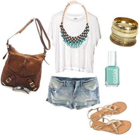photo white-tee-jeans-outfit-2-statement-necklace_zpsac77c4f8.jpg