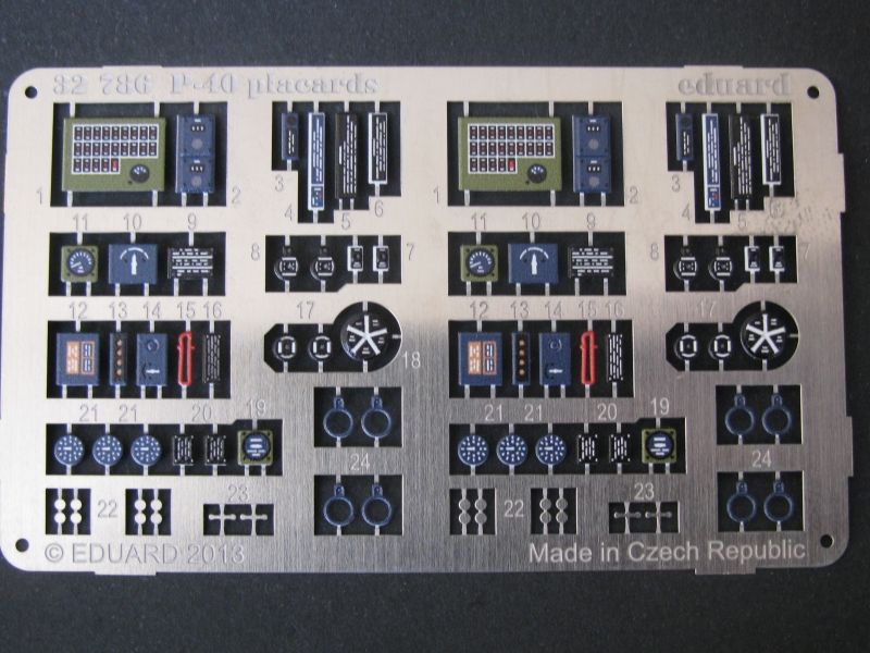 Photoetches Eduard – P-40 Placards (32786)