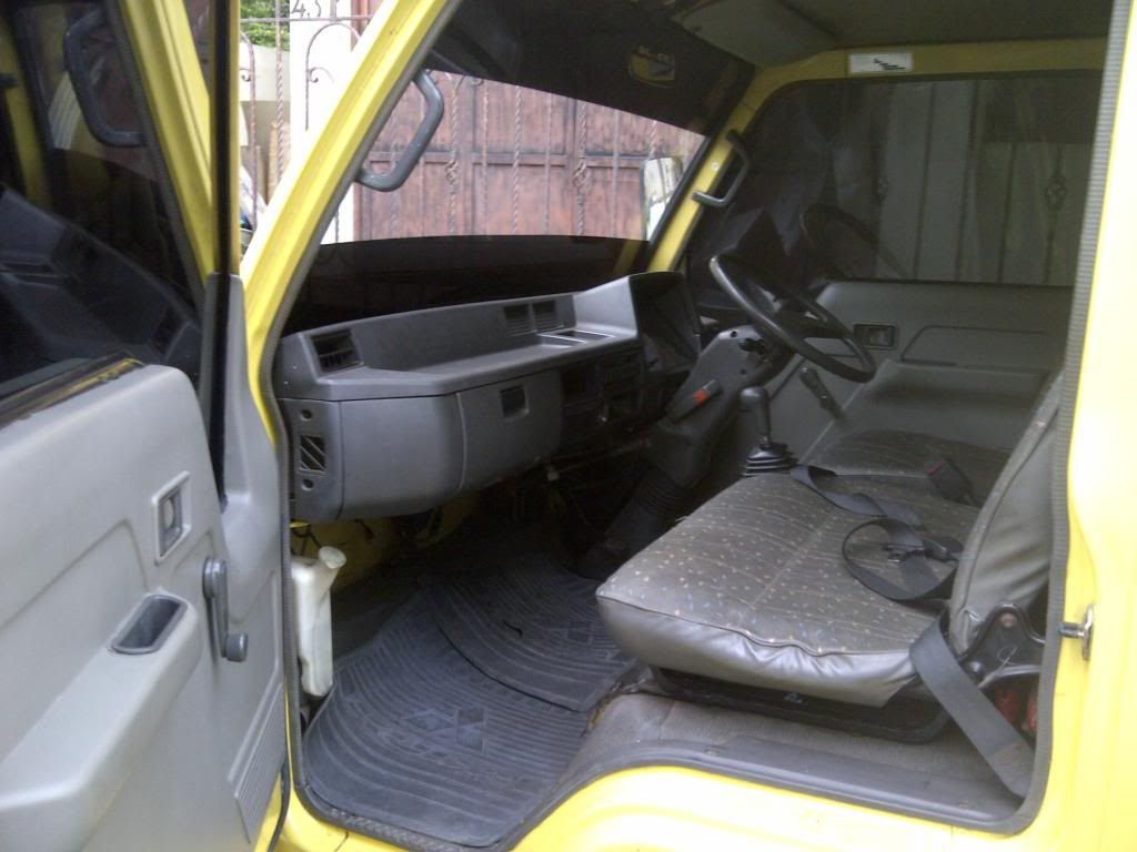 Mitsubishi ColtDiesel 100PS Box Alumunium Th 2006 Perfect Condition Mitsubishi ColtDiesel 100PS Box Alumunium Th 2006 Perfect Condition