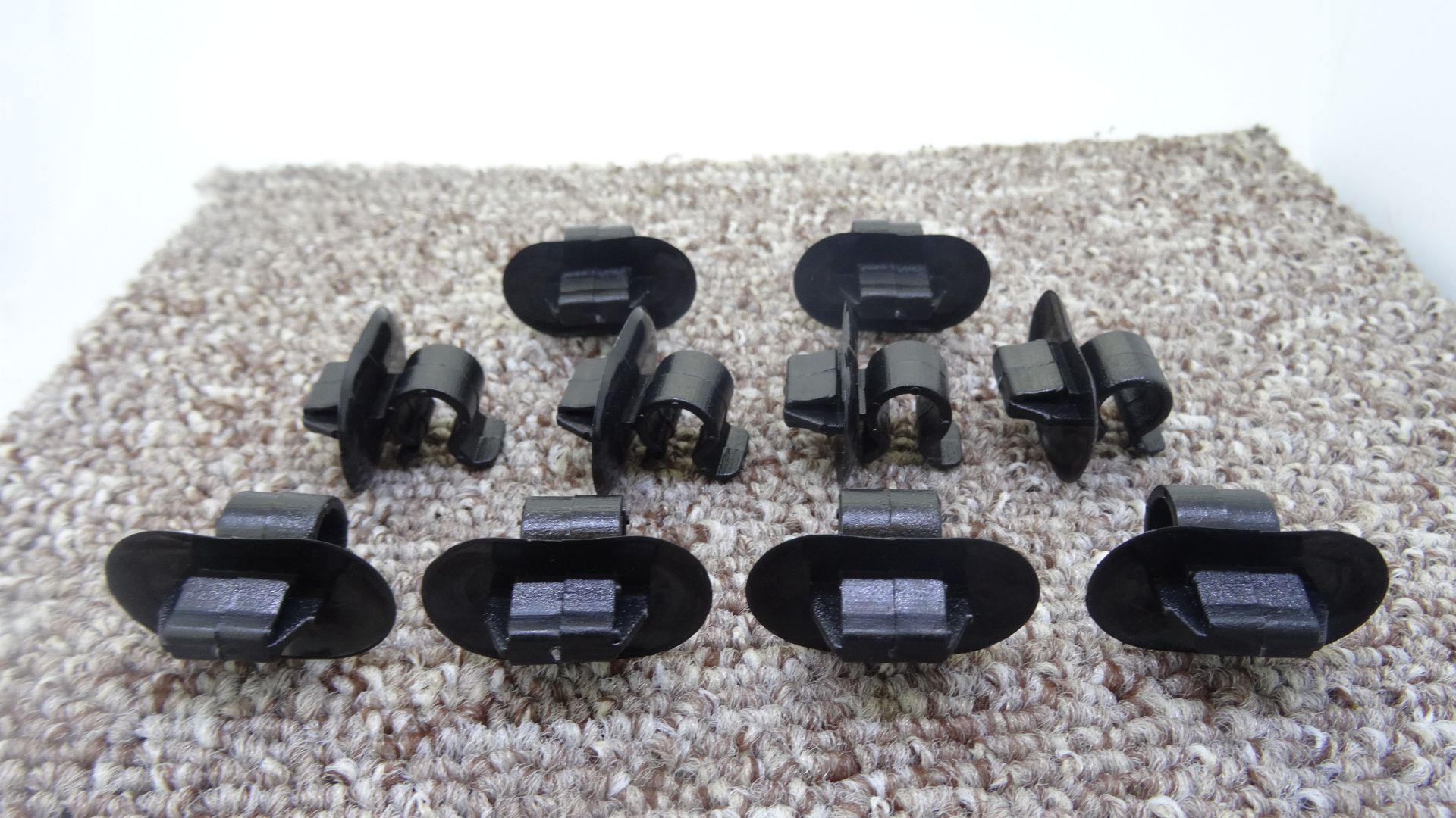 ISUZU Hood Bonnet Rod Support Plastic Clip Clamp Gripper Hook Prop Holder